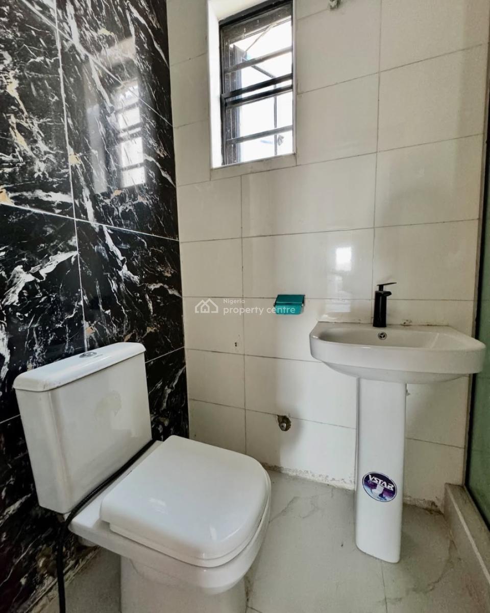 1 Bedroom Apartment, Orchid Road, Lekki, Lagos, Flat / Apartment for Sale