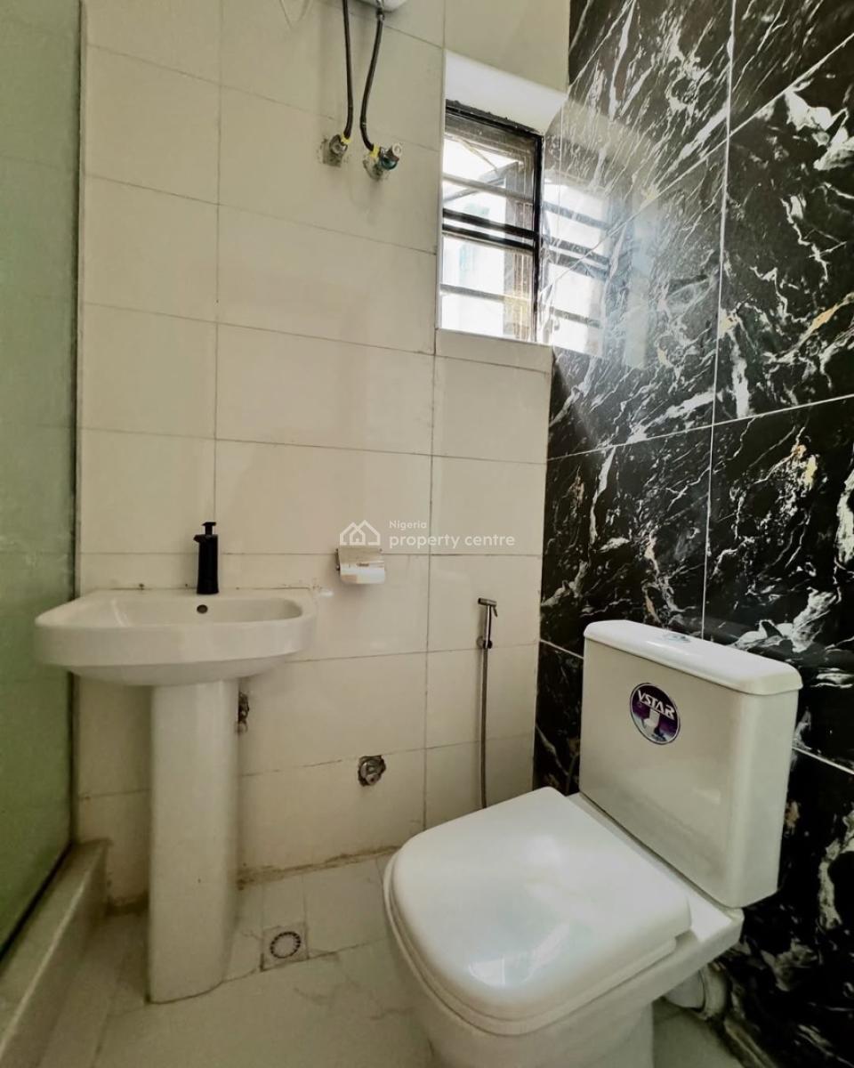 1 Bedroom Apartment, Orchid Road, Lekki, Lagos, Flat / Apartment for Sale