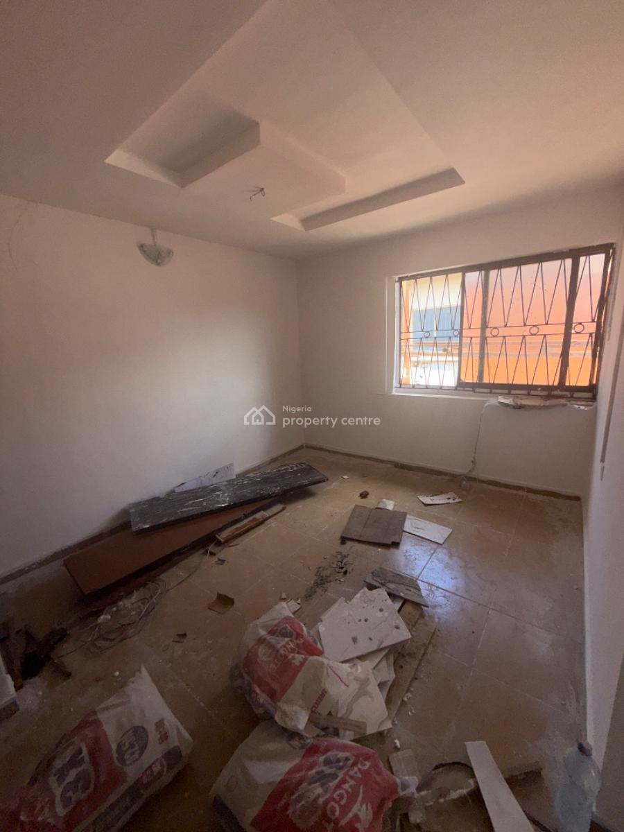 Newly Renovated 3 Bedroom Flat, Off Ogunlana Drive, Surulere, Lagos, Flat / Apartment for Rent