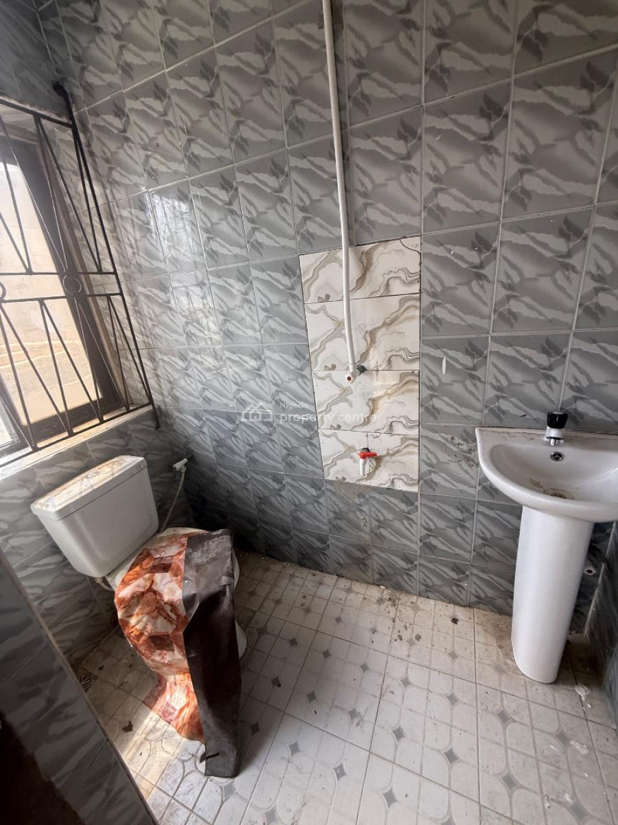 Newly Renovated 3 Bedroom Flat, Off Ogunlana Drive, Surulere, Lagos, Flat / Apartment for Rent