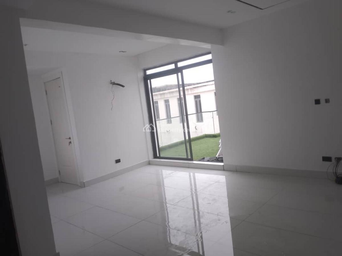a Luxury 3bedroom Penthouse Apartment, Seagate Estate, Lekki, Lagos, Flat / Apartment for Sale