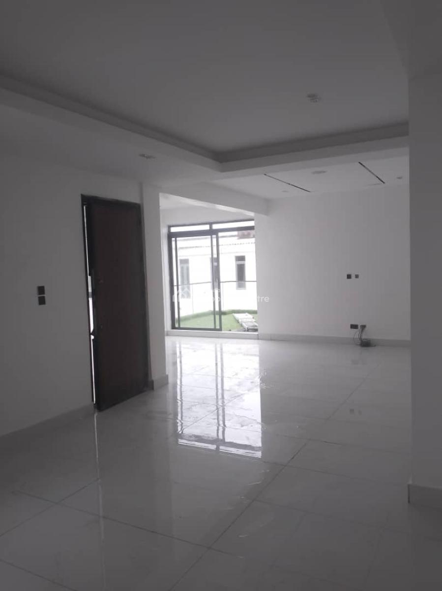 a Luxury 3bedroom Penthouse Apartment, Seagate Estate, Lekki, Lagos, Flat / Apartment for Sale