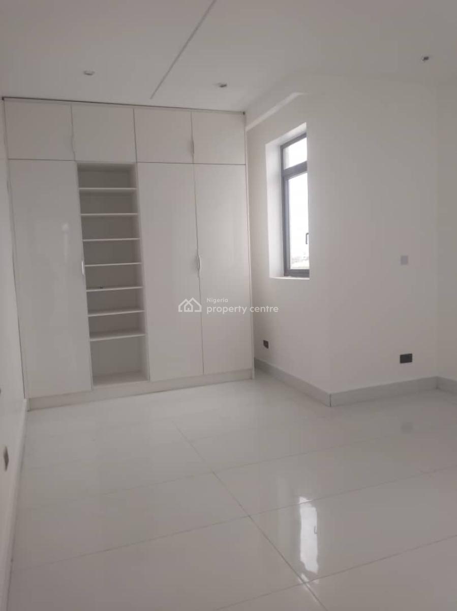 a Luxury 3bedroom Penthouse Apartment, Seagate Estate, Lekki, Lagos, Flat / Apartment for Sale