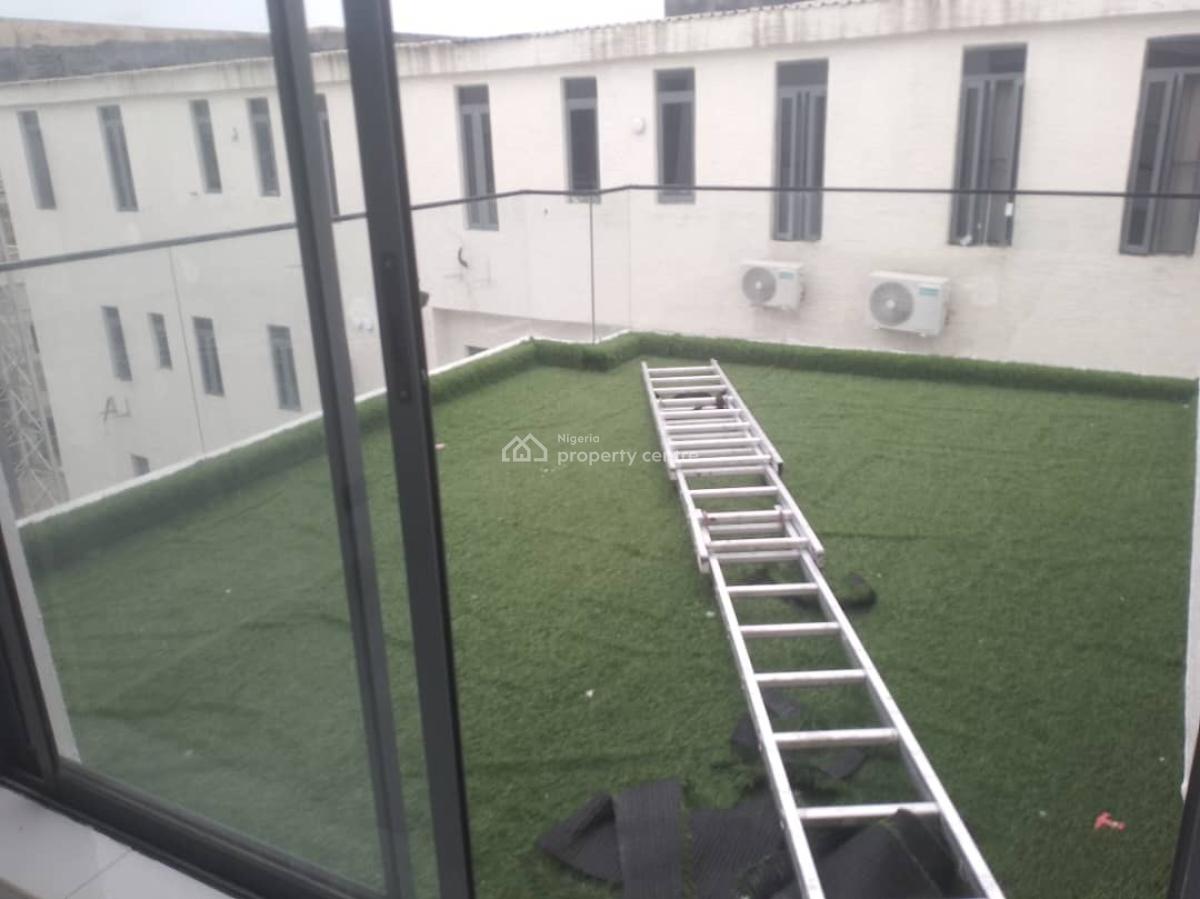 a Luxury 3bedroom Penthouse Apartment, Seagate Estate, Lekki, Lagos, Flat / Apartment for Sale