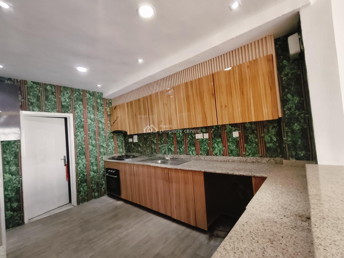 Waterfront 3 Bedroom Apartment, Off Admiralty Way Lekki Phase 1, Lekki Phase 1, Lekki, Lagos, Flat / Apartment for Rent