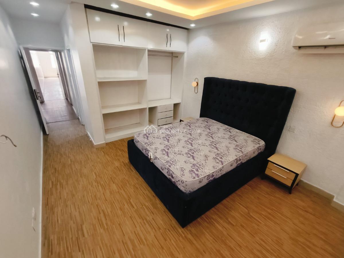 Waterfront 3 Bedroom Apartment, Off Admiralty Way Lekki Phase 1, Lekki Phase 1, Lekki, Lagos, Flat / Apartment for Rent