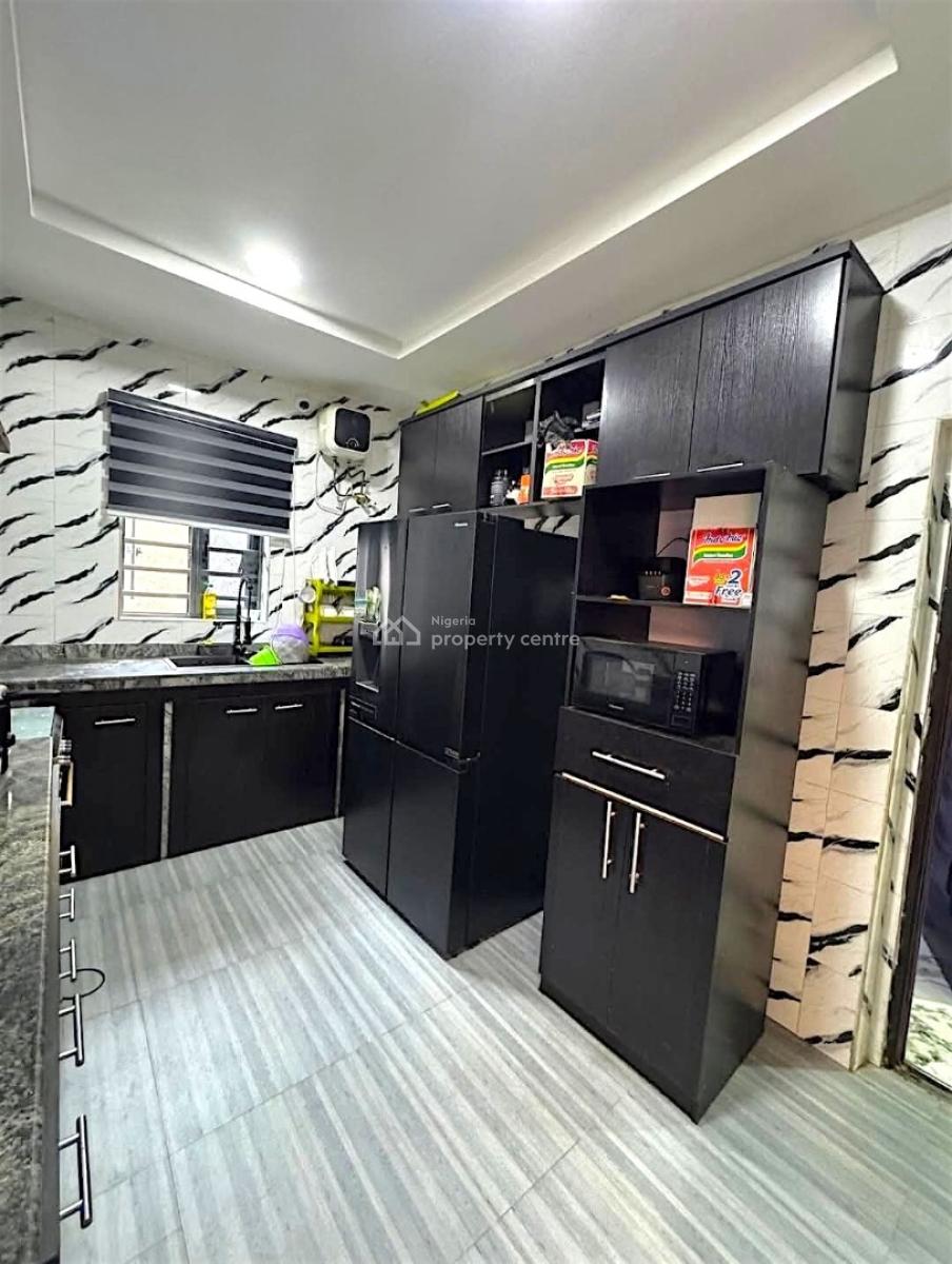 Standard 4 Bedroom Duplex in a Secure Neigborhood, Eneka Link Road, Shell Cooperative, Port Harcourt, Rivers, Detached Duplex for Sale