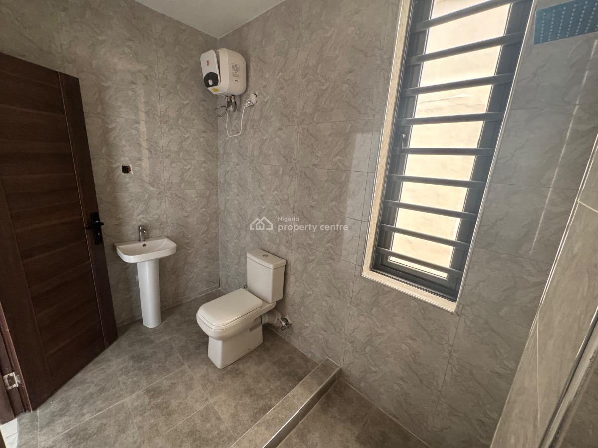 Fully Serviced 2-bedroom Apartment with Gym in an Estate Lekki Phase 1, Fully Serviced 2-bedroom Apartment with Gym in an Estate Lekki Phase 1, Lekki Phase 1, Lekki, Lagos, Flat / Apartment for Sale