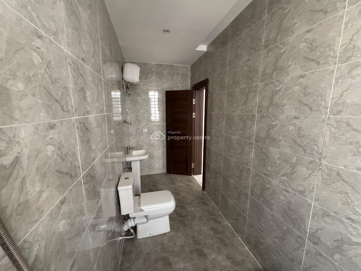 Fully Serviced 2-bedroom Apartment with Gym in an Estate Lekki Phase 1, Fully Serviced 2-bedroom Apartment with Gym in an Estate Lekki Phase 1, Lekki Phase 1, Lekki, Lagos, Flat / Apartment for Sale
