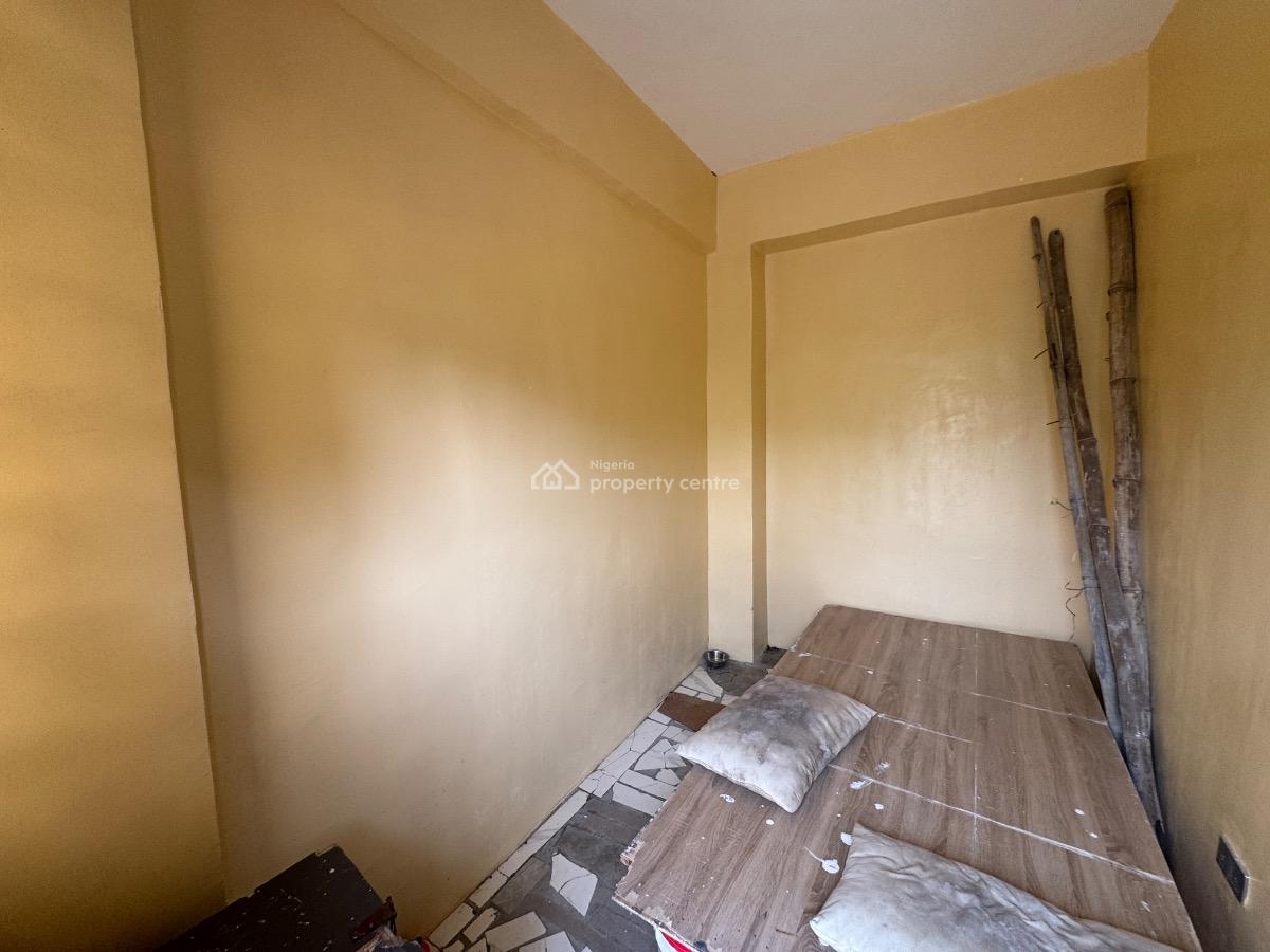 Fully Serviced 2-bedroom Apartment with Gym in an Estate Lekki Phase 1, Fully Serviced 2-bedroom Apartment with Gym in an Estate Lekki Phase 1, Lekki Phase 1, Lekki, Lagos, Flat / Apartment for Sale
