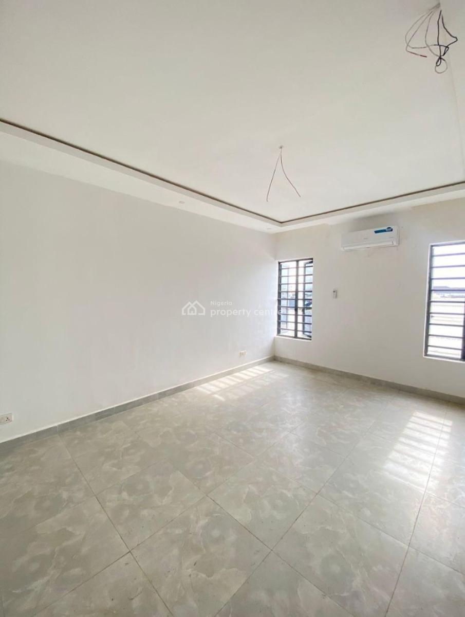 Three Bedroom Apartment with Bq, Lekki Phase 1, Lekki, Lagos, House for Sale