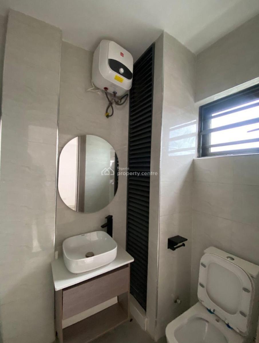 Three Bedroom Apartment with Bq, Lekki Phase 1, Lekki, Lagos, House for Sale