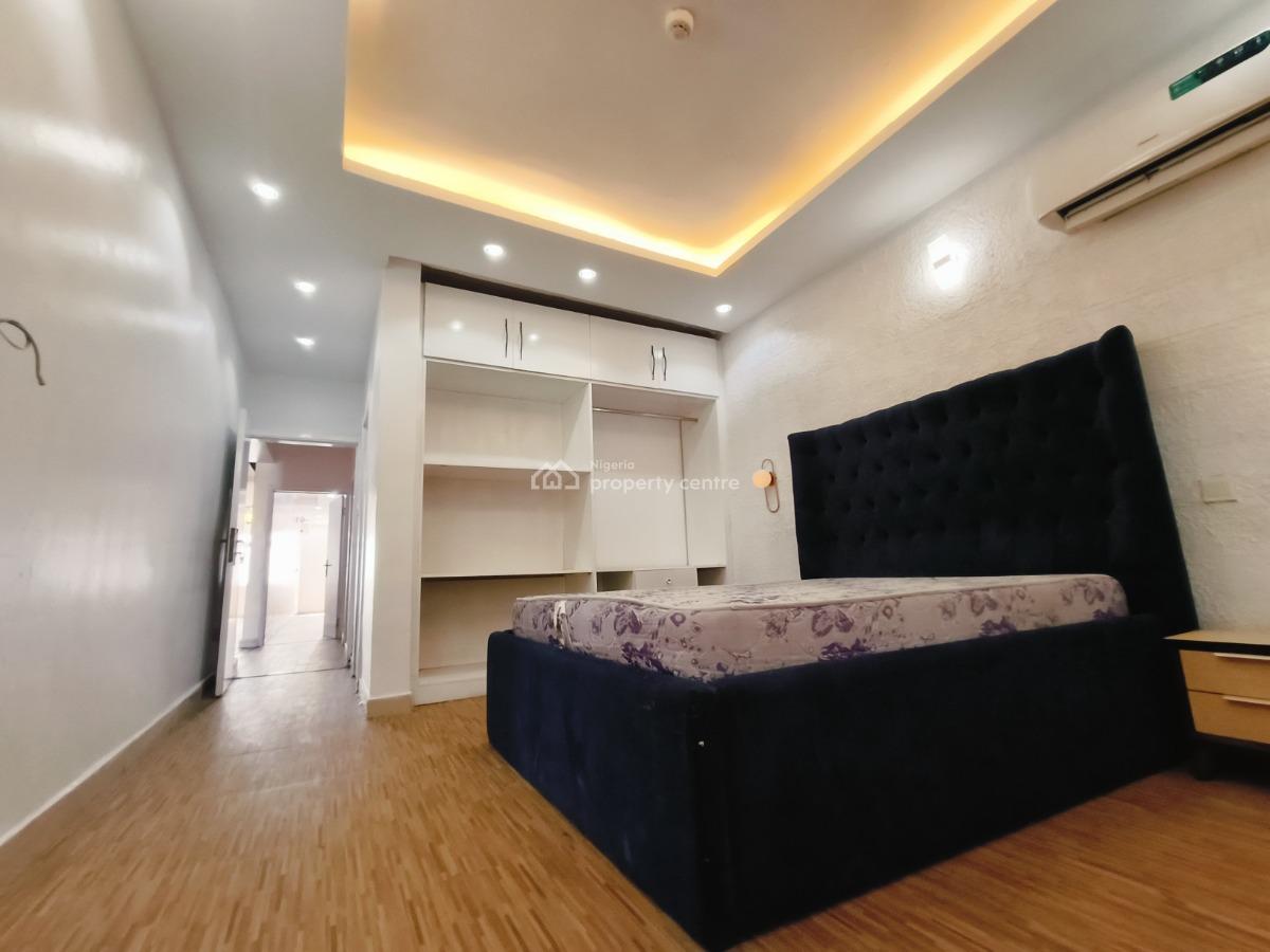 Waterfront 3 Bedroom Apartment, Off Admiralty Way Lekki Phase 1, Lekki Phase 1, Lekki, Lagos, Flat / Apartment for Rent
