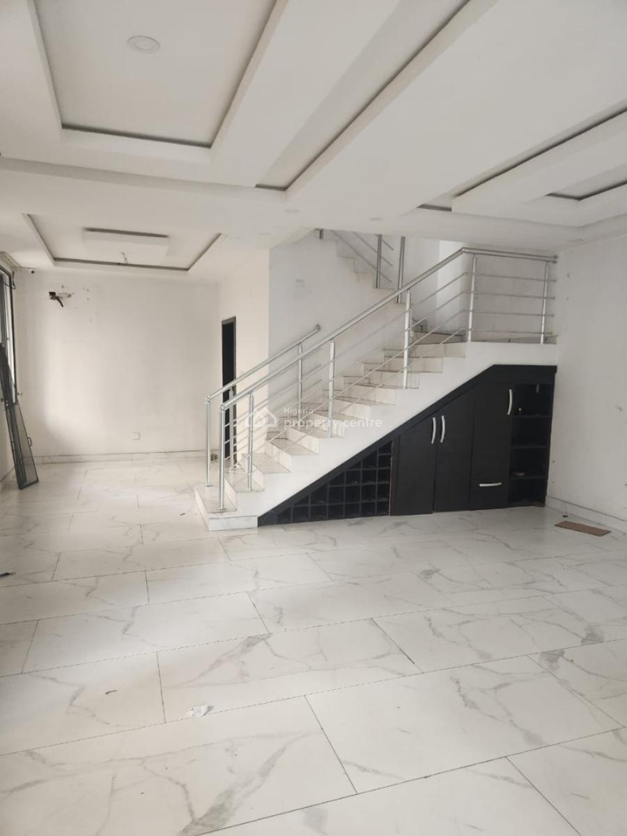Clean 5bedroom Semi Detached Duplex in a Secured Estate, Osapa, Lekki, Lagos, Semi-detached Duplex for Rent