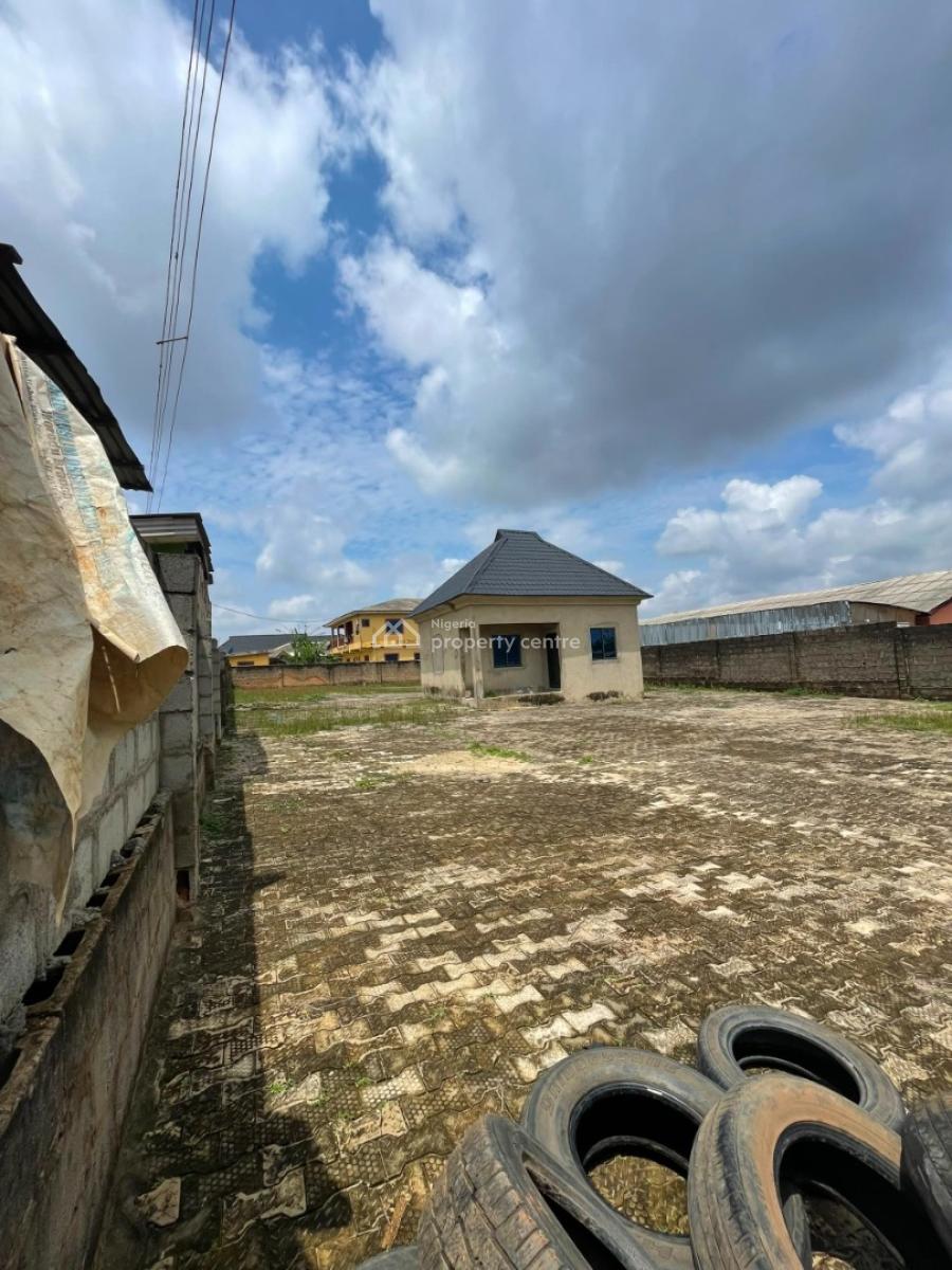 More Than 1 Plot of Land with an Office Space on It, Third Gate, Lasustech, Ikorodu, Lagos, Residential Land for Sale
