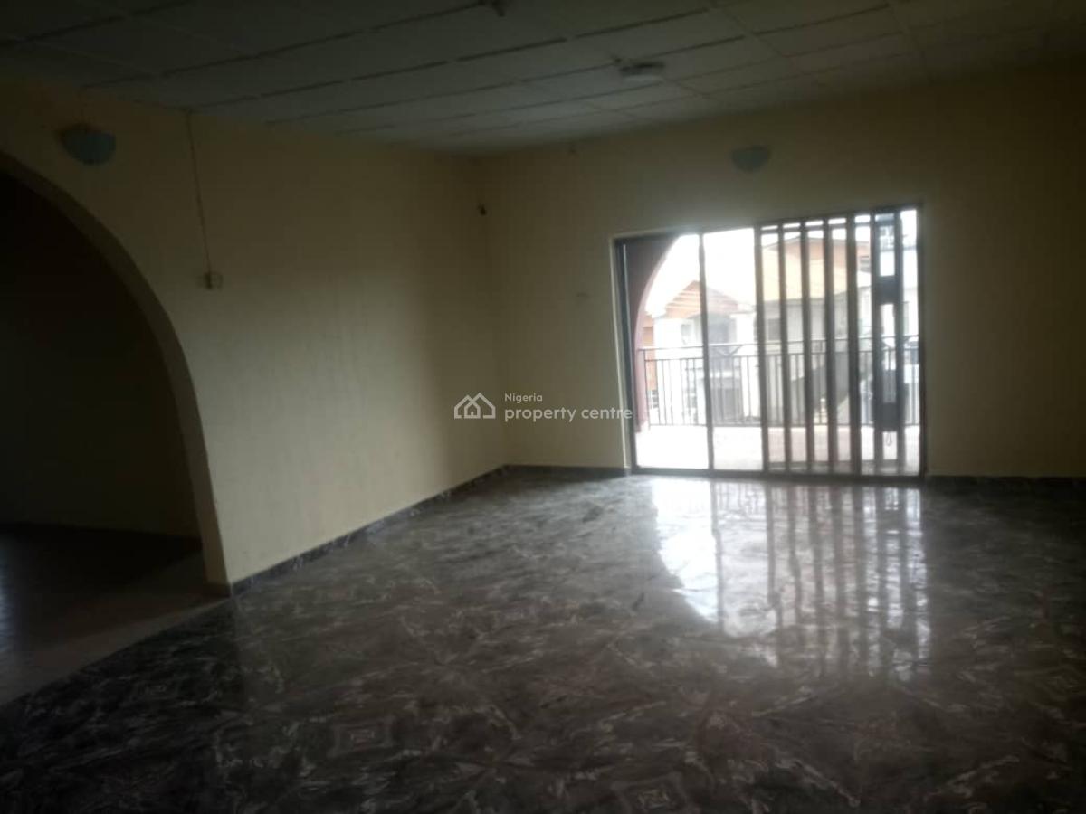 Spacious Four Bedroom Flat All Tiles,  Three Rooms En-suite, with Stor, Morgan Estate Ojodu Ikeja Lagos.  Price: #4.5, Ojodu Berger, Ojodu, Lagos, Flat / Apartment for Rent