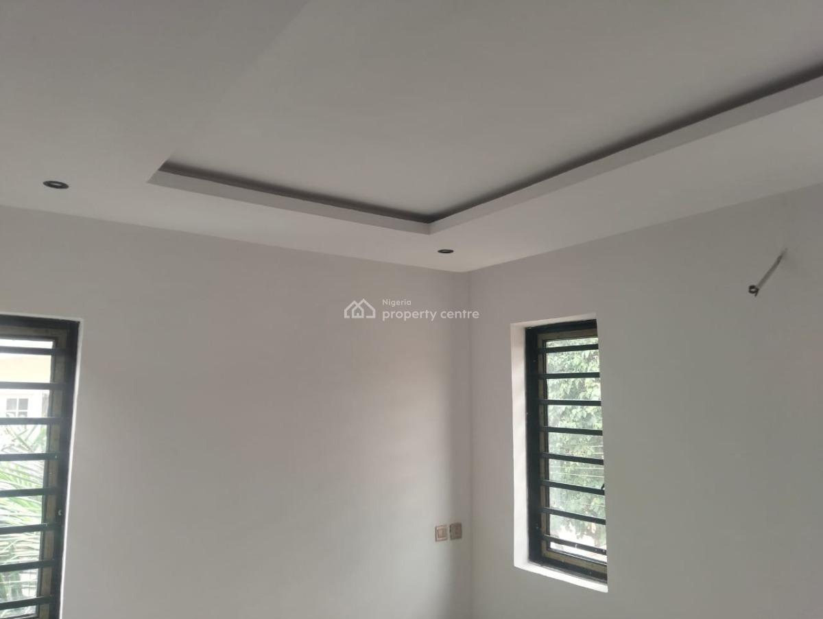 3bedroom Apartment, Tarred Road, Wuse, Abuja, Flat / Apartment for Rent