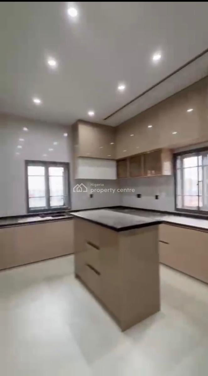 Smart/automated 6bedroom Mansion+bq and Security Room, Guzape District, Abuja, Terraced Duplex for Sale