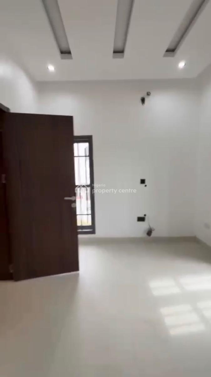 Smart/automated 6bedroom Mansion+bq and Security Room, Guzape District, Abuja, Terraced Duplex for Sale