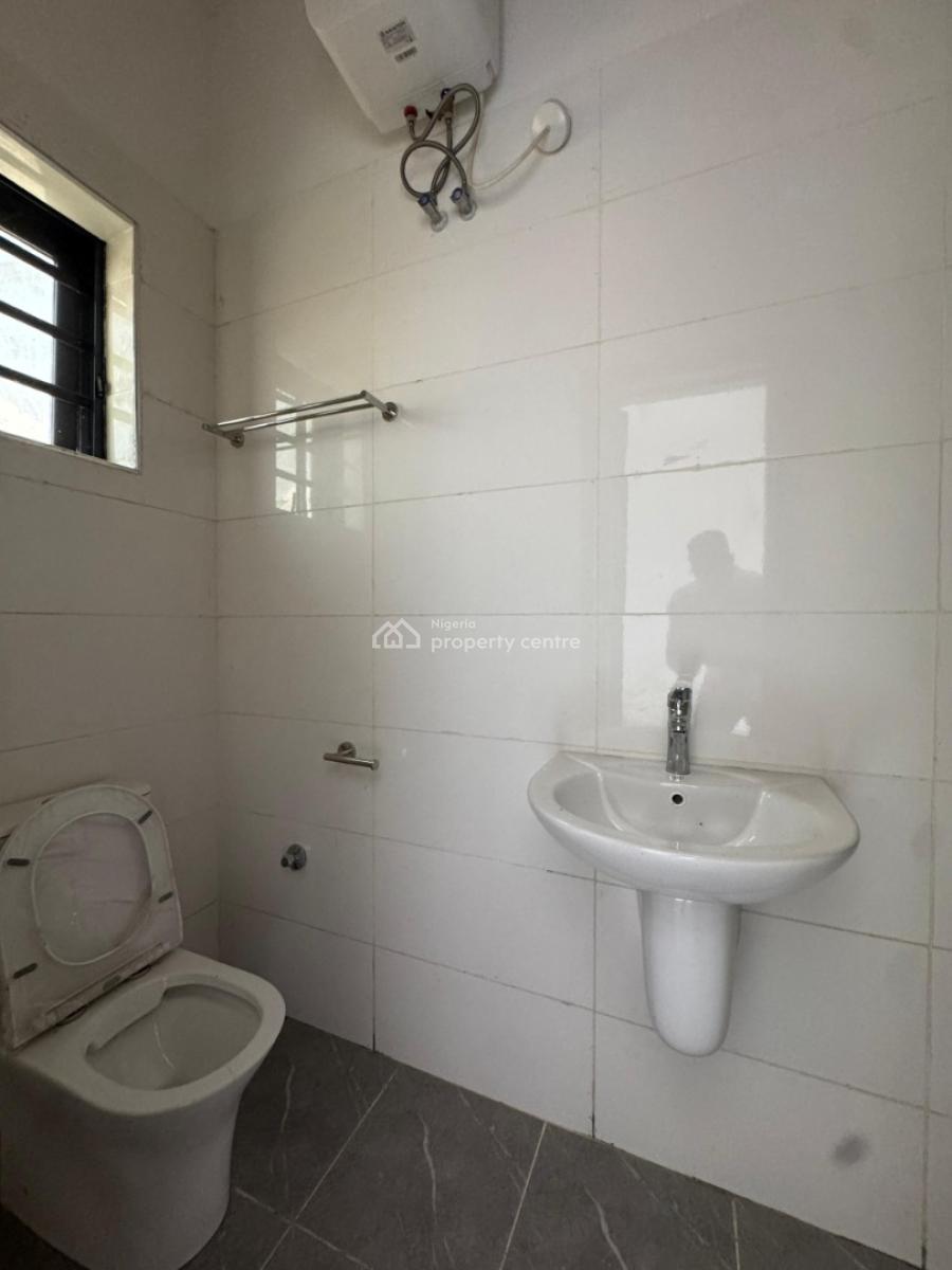 Luxury 3bedroom Apartment, Orchid Road, Lekki Phase 2, Lekki, Lagos, Block of Flats for Sale
