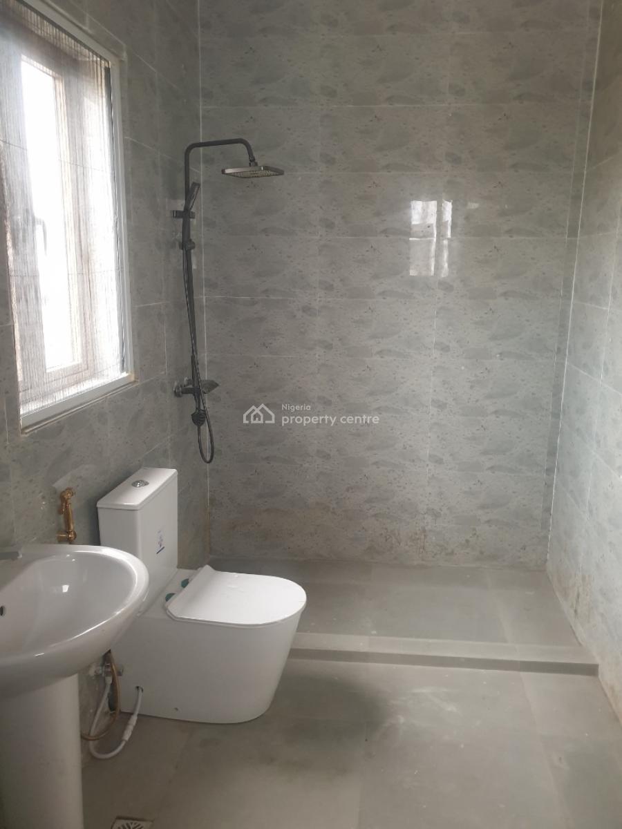 5 Bedroom Detached House with a Room Boys Quarter, Magodo Phase 2, Lagos, Gra Phase 2, Magodo, Lagos, Detached Duplex for Sale