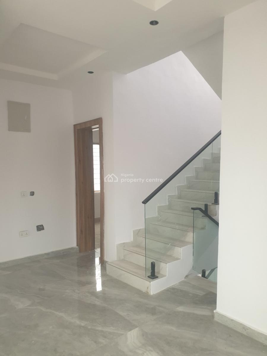 5 Bedroom Detached House with a Room Boys Quarter, Magodo Phase 2, Lagos, Gra Phase 2, Magodo, Lagos, Detached Duplex for Sale