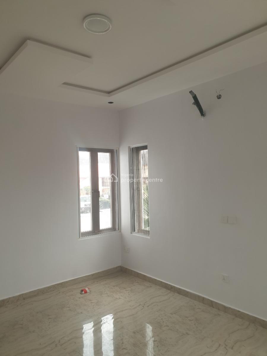 5 Bedroom Detached House with a Room Boys Quarter, Magodo Phase 2, Lagos, Gra Phase 2, Magodo, Lagos, Detached Duplex for Sale