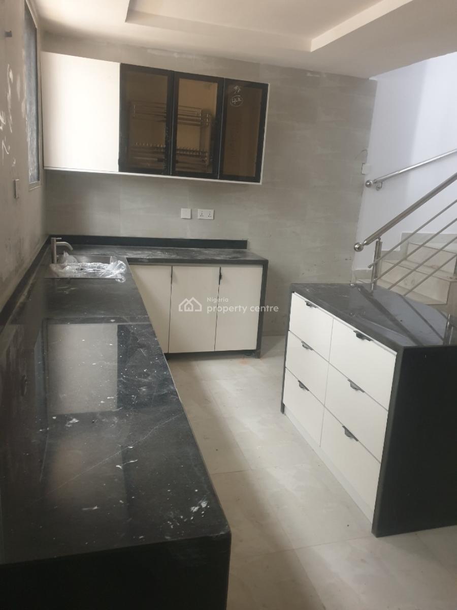 5 Bedroom Detached House with a Room Boys Quarter, Magodo Phase 2, Lagos, Gra Phase 2, Magodo, Lagos, Detached Duplex for Sale