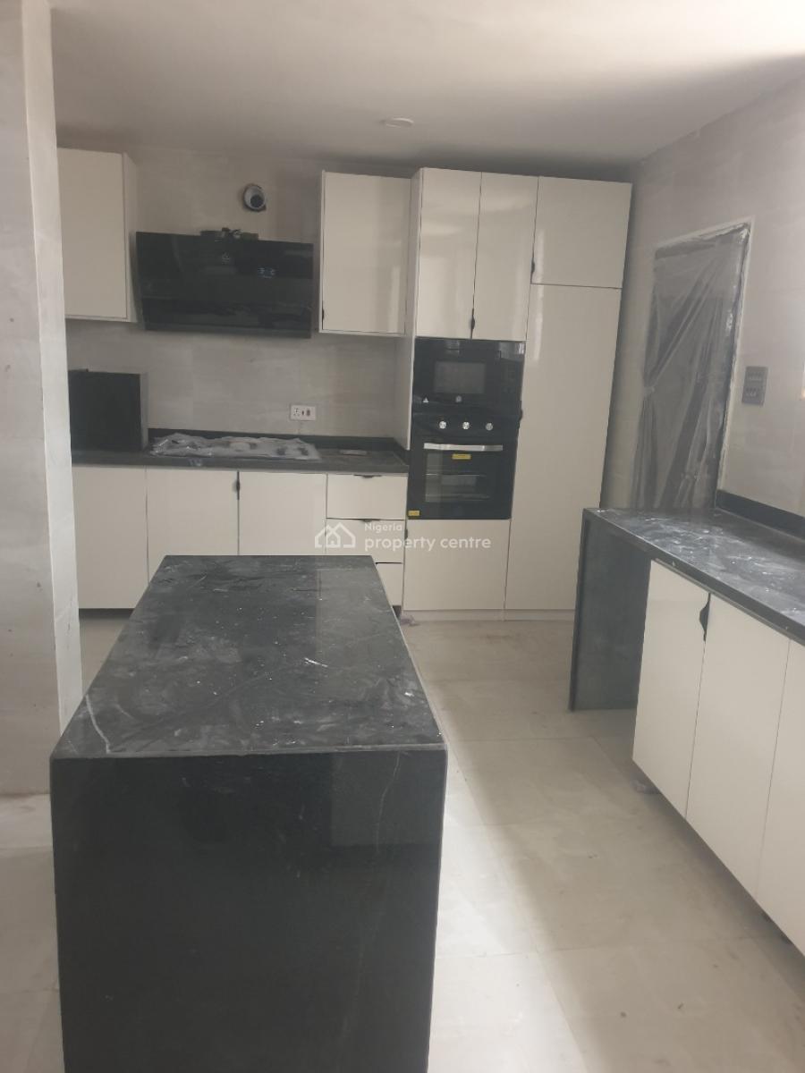 5 Bedroom Detached House with a Room Boys Quarter, Magodo Phase 2, Lagos, Gra Phase 2, Magodo, Lagos, Detached Duplex for Sale