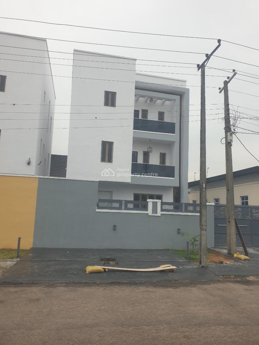 5 Bedroom Detached House with a Room Boys Quarter, Magodo Phase 2, Lagos, Gra Phase 2, Magodo, Lagos, Detached Duplex for Sale