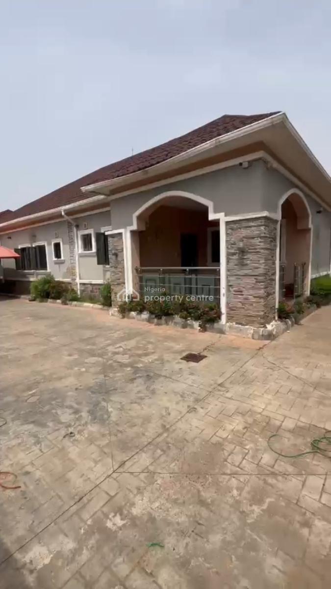 Standard 3 Bedroom Bungalow, Close to Faplins Estate, Lokogoma District, Abuja, Detached Bungalow for Rent