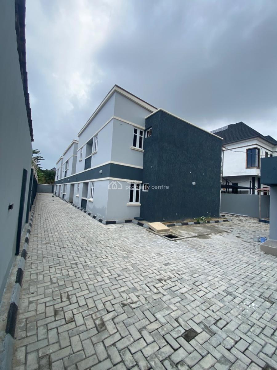 2 Bedroom Apartment in a Secured Estate, Lekki County, Ikota, Lekki, Lagos, Flat / Apartment for Rent