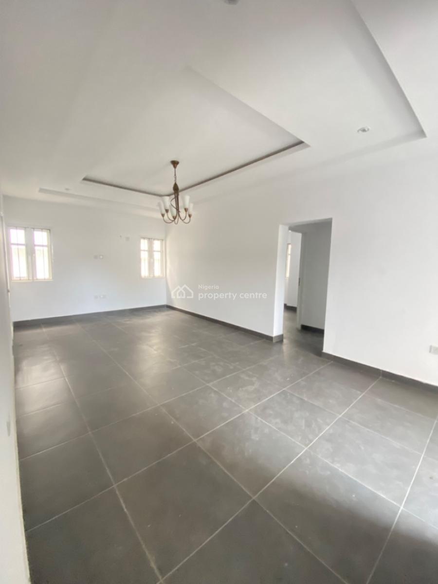 2 Bedroom Apartment in a Secured Estate, Lekki County, Ikota, Lekki, Lagos, Flat / Apartment for Rent