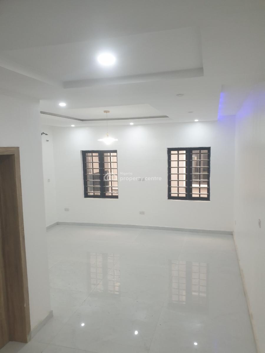 5 Bedroom Detached  House with a Room Boys Quarter, Magodo Phase 2, Lagos, Gra Phase 2, Magodo, Lagos, Detached Duplex for Sale