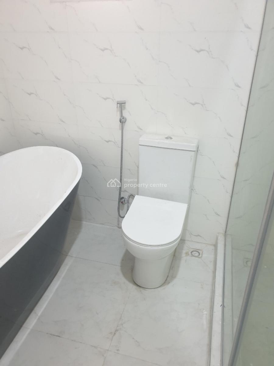 5 Bedroom Detached  House with a Room Boys Quarter, Magodo Phase 2, Lagos, Gra Phase 2, Magodo, Lagos, Detached Duplex for Sale