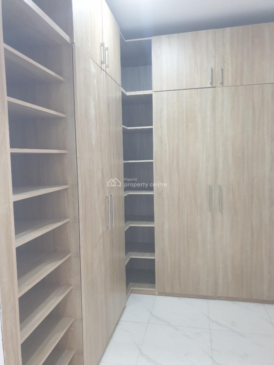 5 Bedroom Detached  House with a Room Boys Quarter, Magodo Phase 2, Lagos, Gra Phase 2, Magodo, Lagos, Detached Duplex for Sale