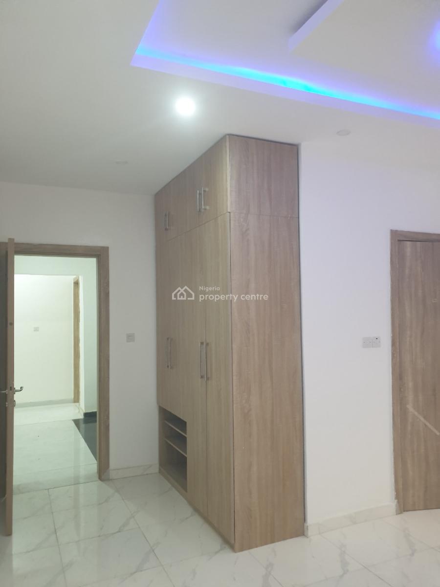 5 Bedroom Detached  House with a Room Boys Quarter, Magodo Phase 2, Lagos, Gra Phase 2, Magodo, Lagos, Detached Duplex for Sale