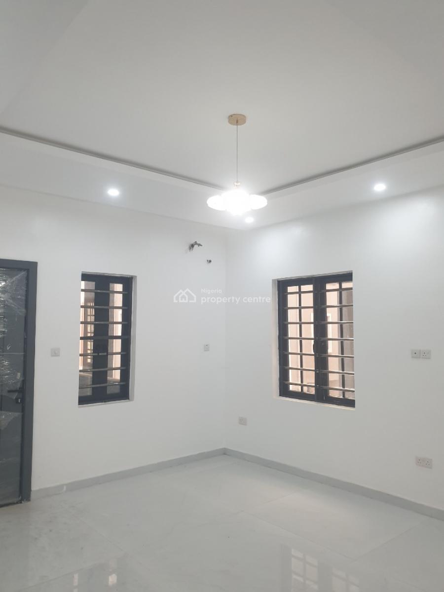 5 Bedroom Detached  House with a Room Boys Quarter, Magodo Phase 2, Lagos, Gra Phase 2, Magodo, Lagos, Detached Duplex for Sale