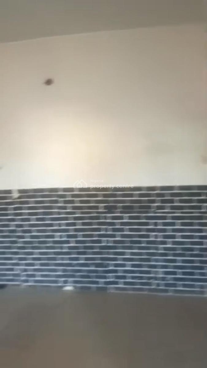 Spacious 3 Bedroom Apartment, Off College Road, Ogba, Ikeja, Lagos, Flat / Apartment for Rent