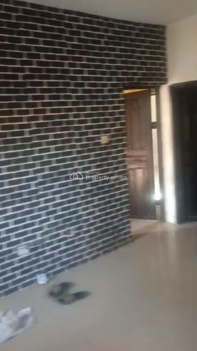 Spacious 3 Bedroom Apartment, Off College Road, Ogba, Ikeja, Lagos, Flat / Apartment for Rent