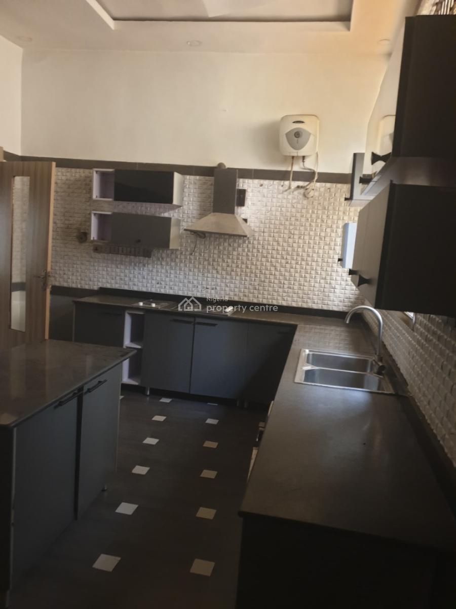 5 Bedroom Detached House with a Room Boys, Magodo Phase 2, Lagos, Gra Phase 2, Magodo, Lagos, Detached Duplex for Sale