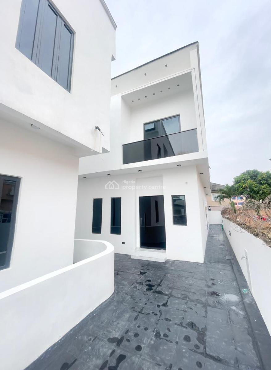 Prestige Residence  Luxury 4-bedroom Fully Detached Duplex with Bq, Located Within an Exclusive Residential Enclave, Sangotedo, Ajah, Lagos, Detached Duplex for Sale