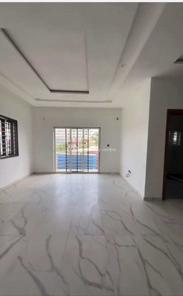 Luxurious 5bedroom En-suite Duplex with 2unitsbq, in an Estate, Asokoro District, Abuja, Terraced Duplex for Sale