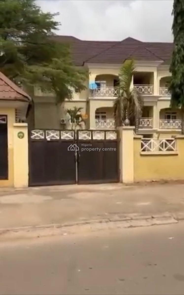 6units of 3bedroom En-suite Block of Flats with Bq Each, Tarred Road, Utako Main, Utako, Abuja, Block of Flats for Sale