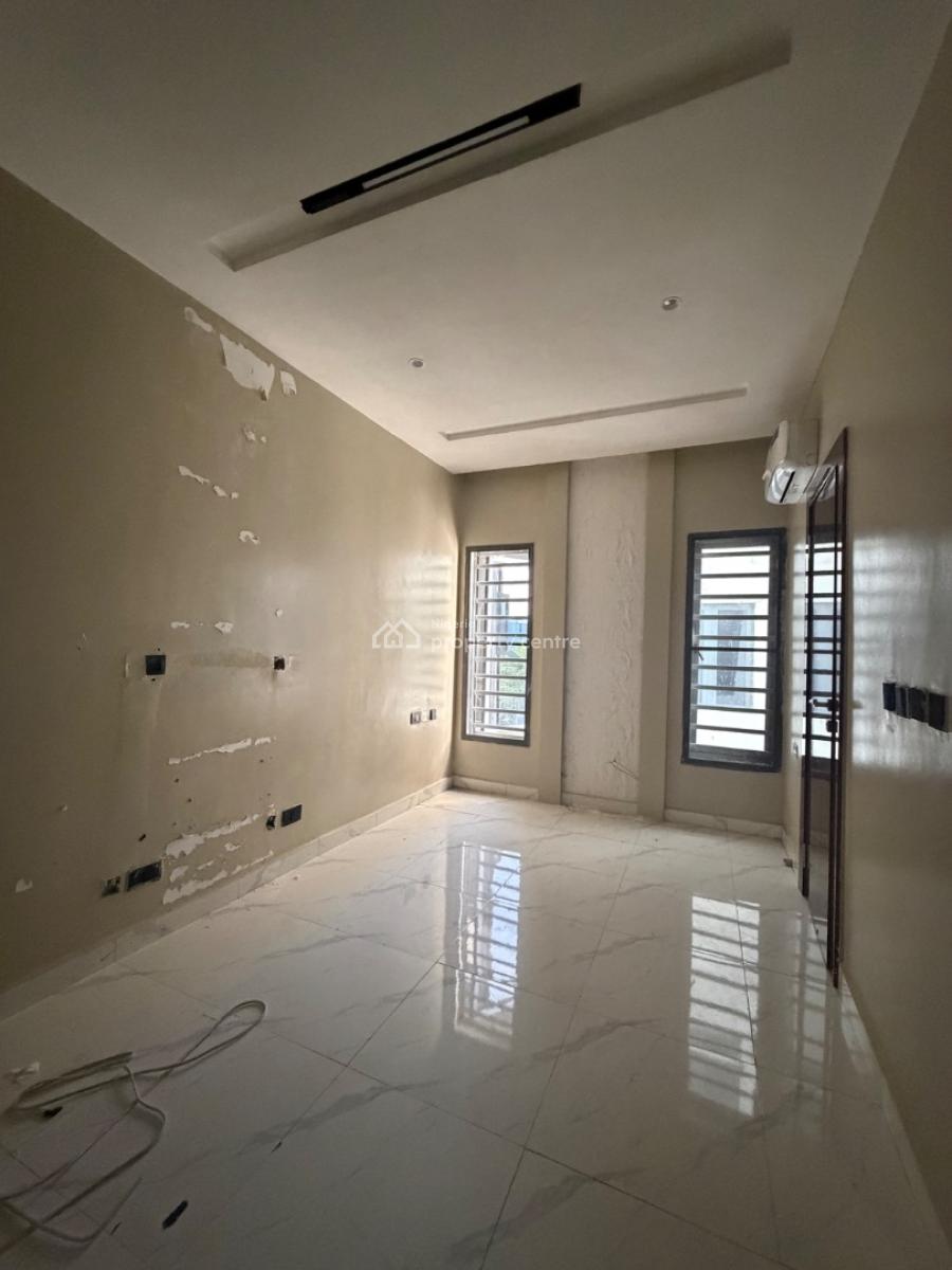 Well Built 2bedroom Apartment, Off Freedom Way, Lekki, Lagos, Flat / Apartment for Rent