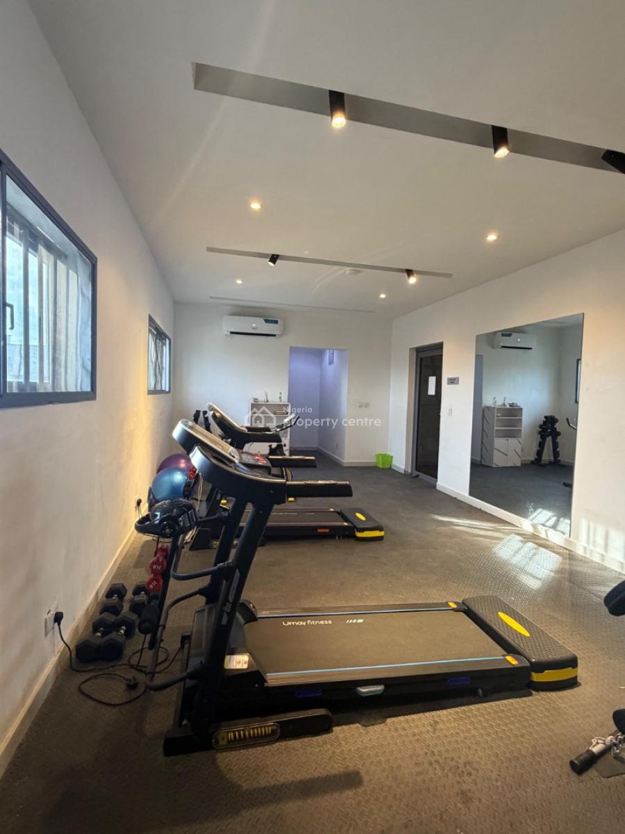 Well Built 2bedroom Apartment, Off Freedom Way, Lekki, Lagos, Flat / Apartment for Rent