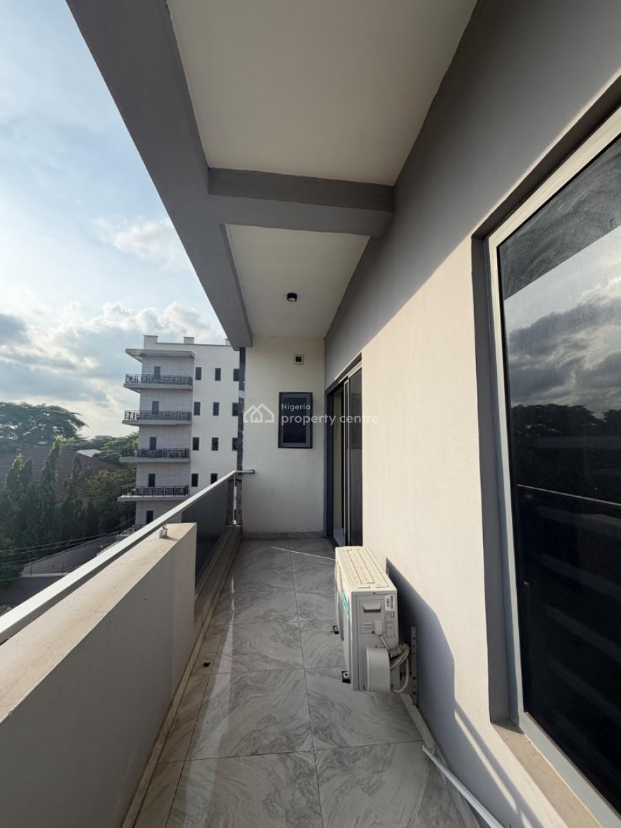 Well Built 2bedroom Apartment, Off Freedom Way, Lekki, Lagos, Flat / Apartment for Rent