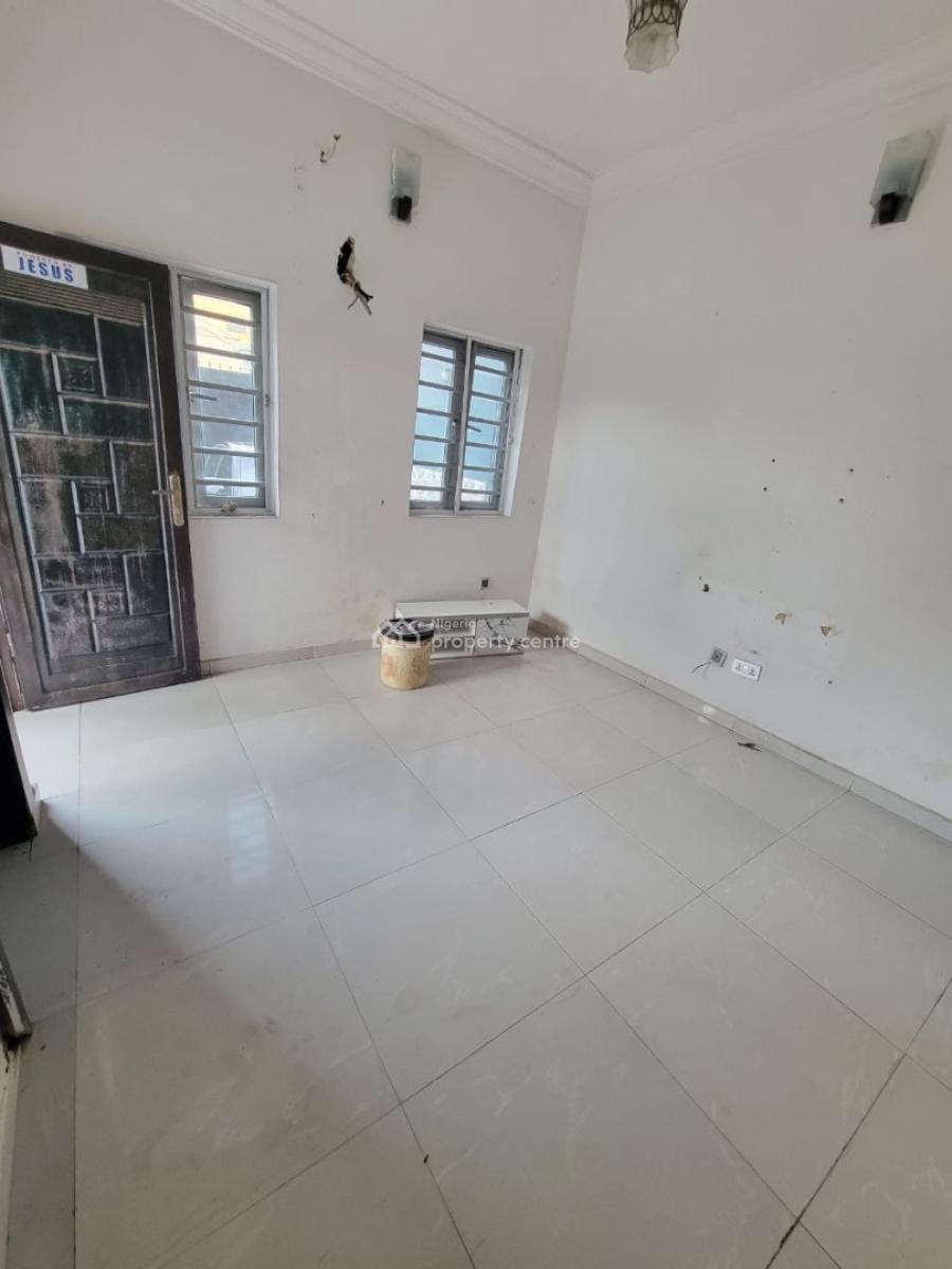 Sharp and Spacious Room and Parlour, Badore, Ajah, Lagos, Flat / Apartment for Rent