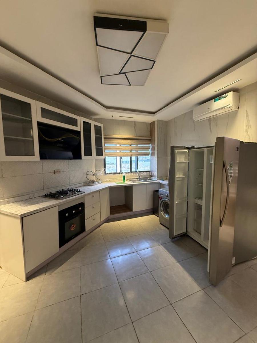 Available 3bedroom Neatly Furnished Apartment in Banana, Banana Island, Ikoyi, Lagos, Flat / Apartment for Sale