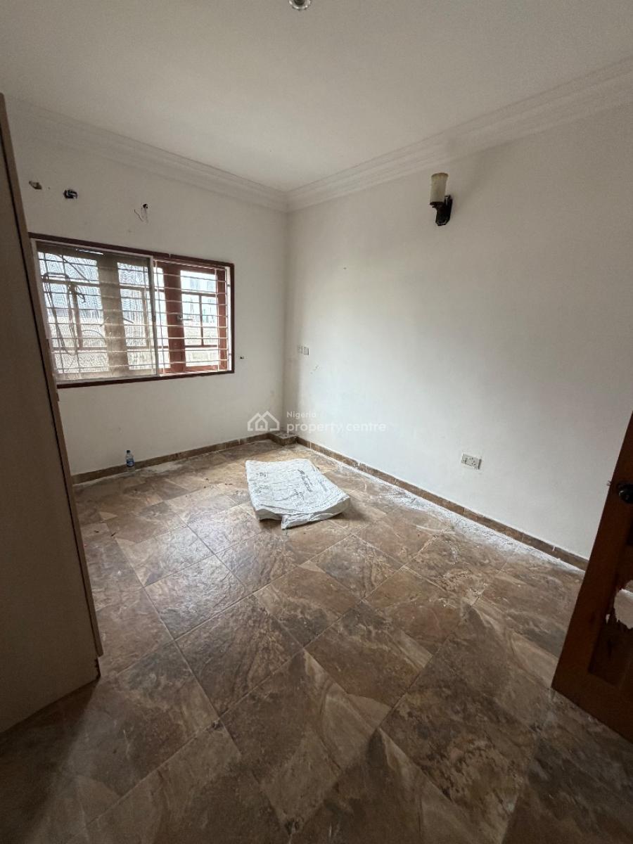Lovely Spacious 2 Bedroom, Ologolo, Lekki, Lagos, Flat / Apartment for Rent